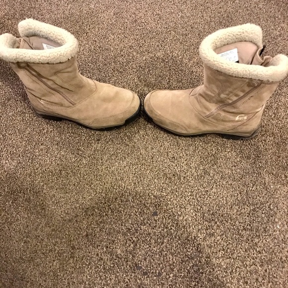 Tan Sorel winter boots, worn before but in solid condition, size 9.5 - Picture 4 of 8